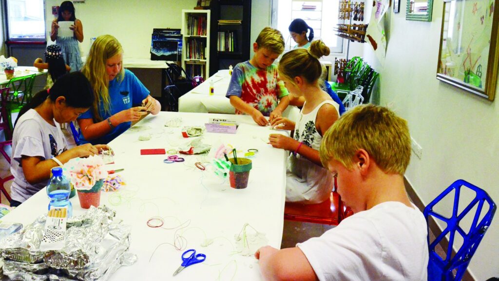 Activités enfants sans écran : nos idées pour les jours de pluie