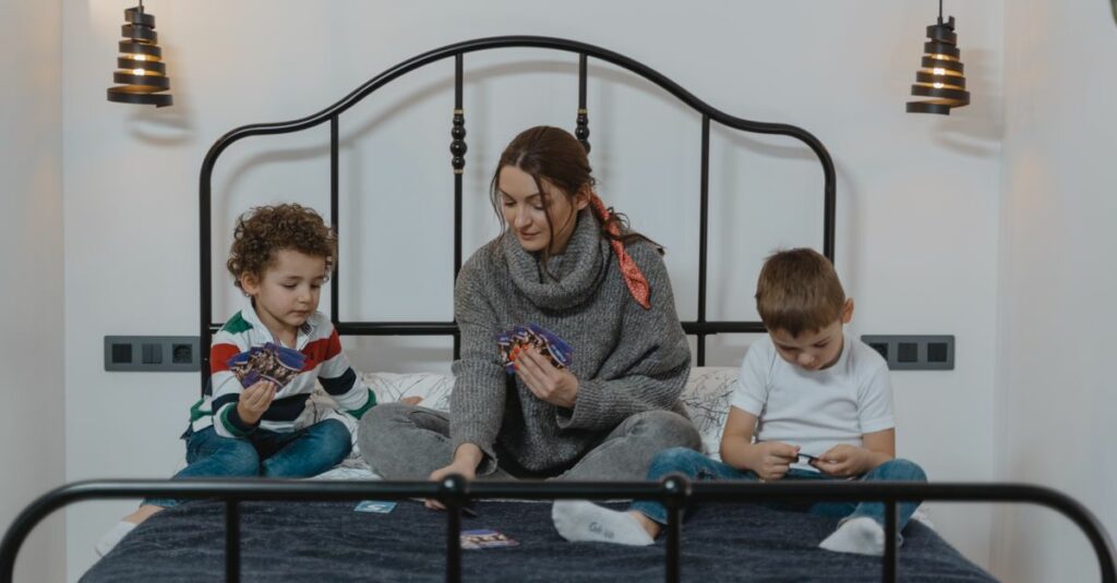 Jeux de société éducatifs pour enfants : nos vrais coups de coeur pour apprendre en jouant